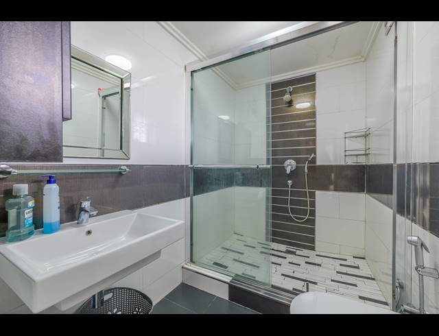 9 BEDROOM HOUSE FOR SALE IN WESTVILLE